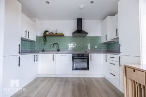 Kitchen - click for photo gallery